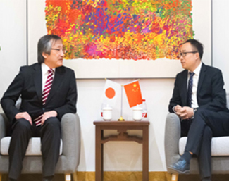 日本八尾德州会医院原田博雅院长访问重庆（中美）海吉亚肿瘤医院