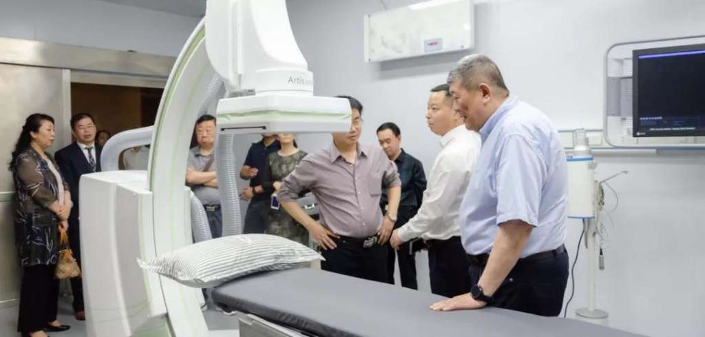 参观介入手术室参观影像中心参观病房医院简介重庆海吉亚肿瘤医院是一